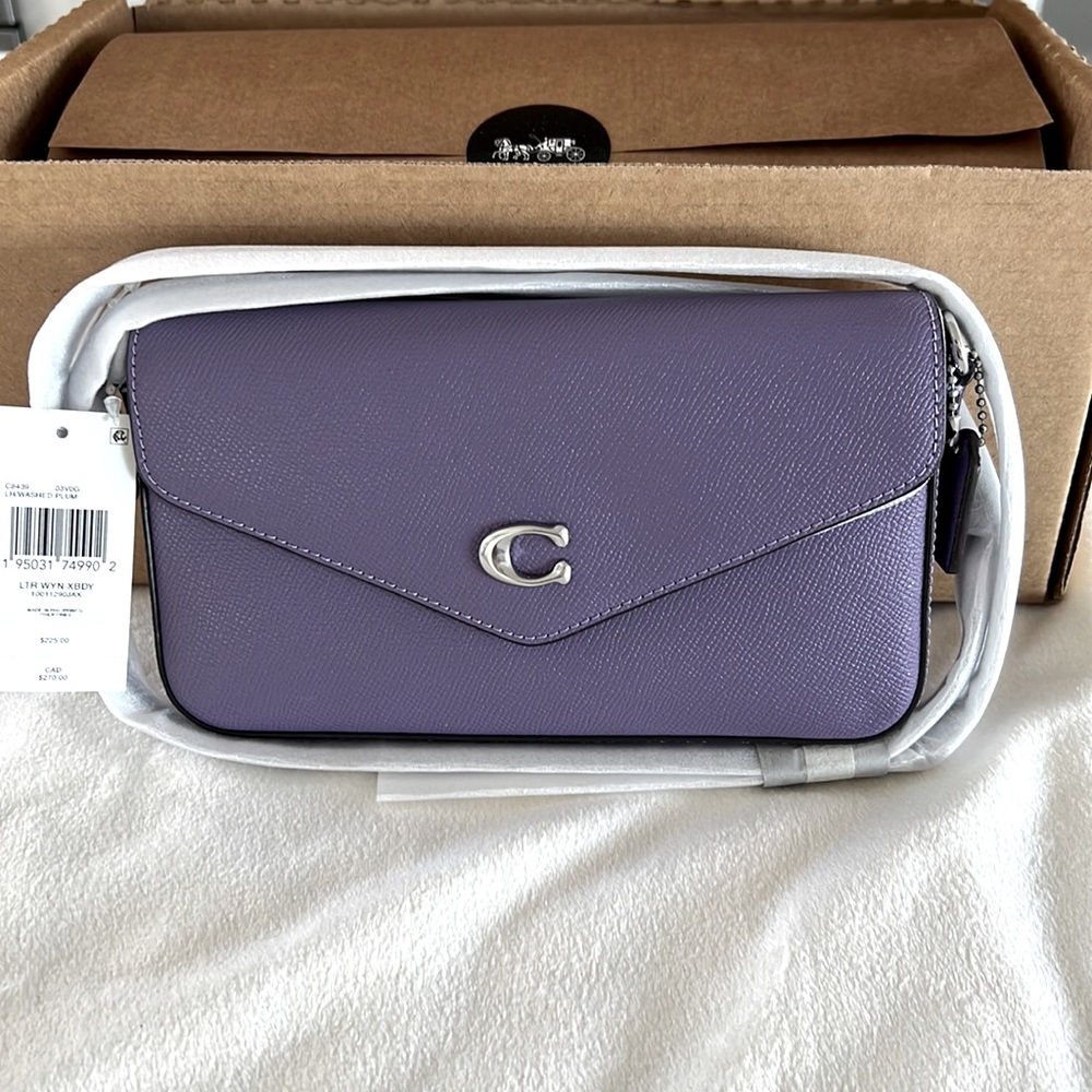 🎉Host Pick🎉Coach Wyn Crossbody or Shoulder Washed Plum
